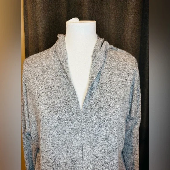 American Eagle Outfitters Gray Cardigan Sweater - Picture 2 of 11
